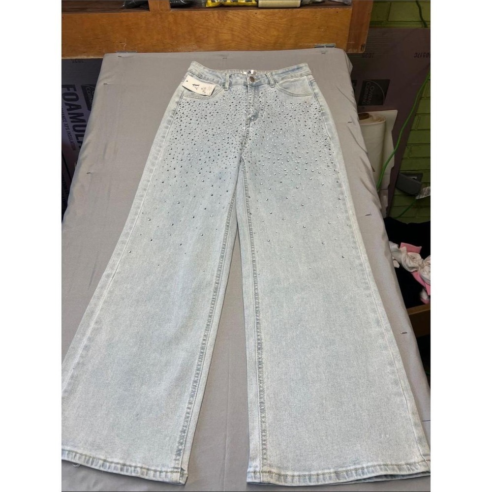Az scattered rhinestone wide leg jeans